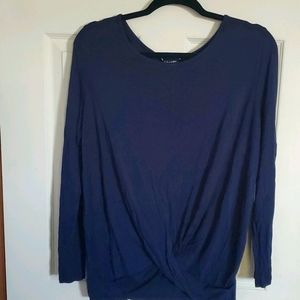3/4 sleeve shirt